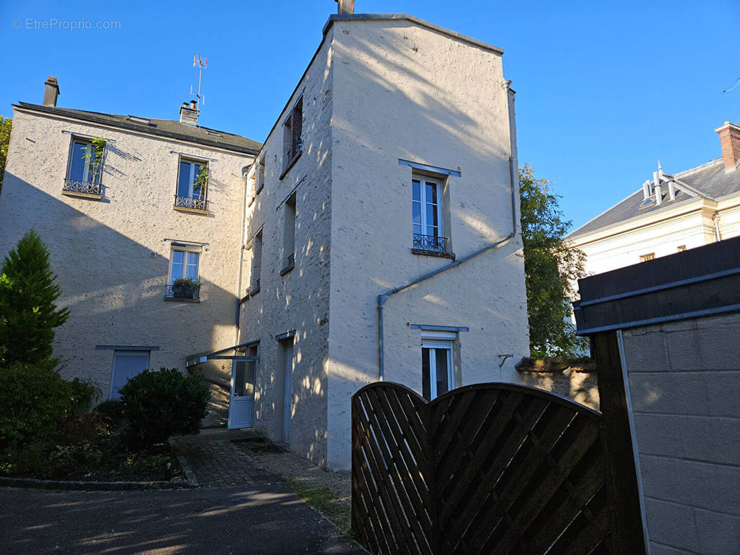 Appartement à RAMBOUILLET