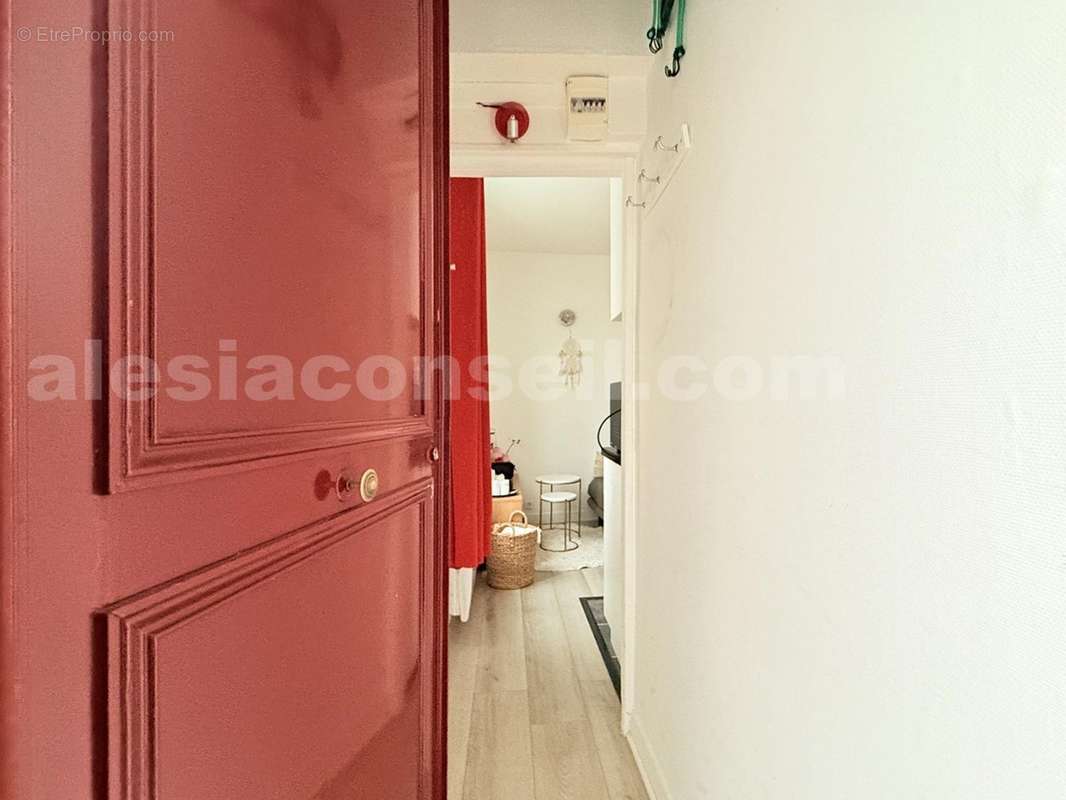 isso24-cast-entree - Appartement à PARIS-14E