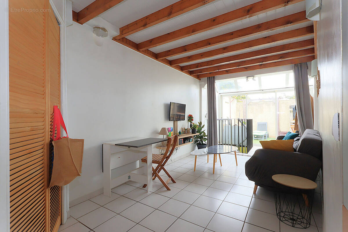 Appartement à BAILLARGUES