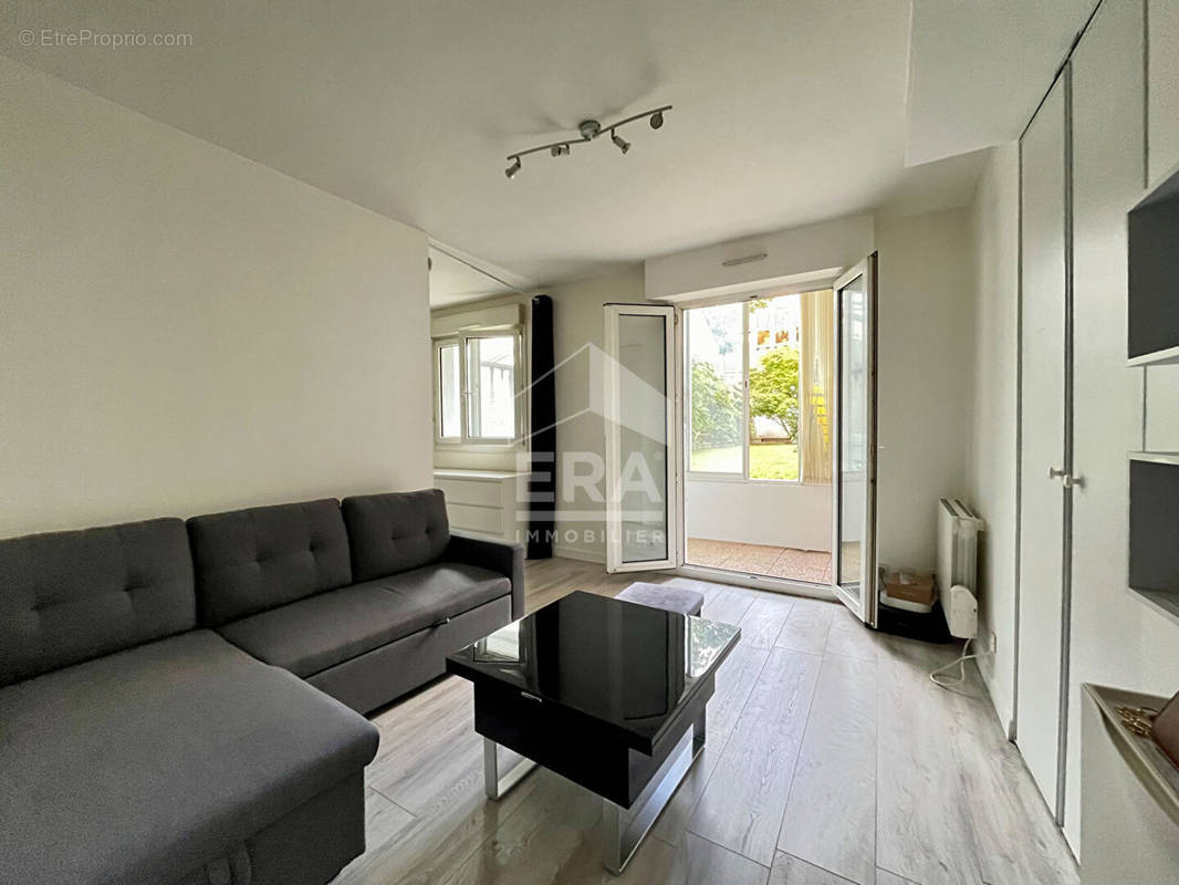 Appartement à LEVALLOIS-PERRET