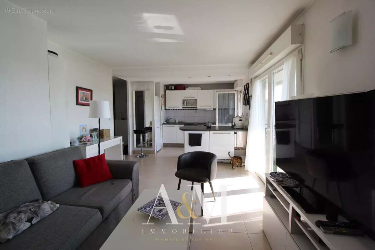 Appartement à CASTELNAU-LE-LEZ