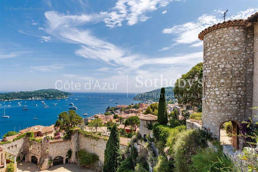 Maison à VILLEFRANCHE-SUR-MER