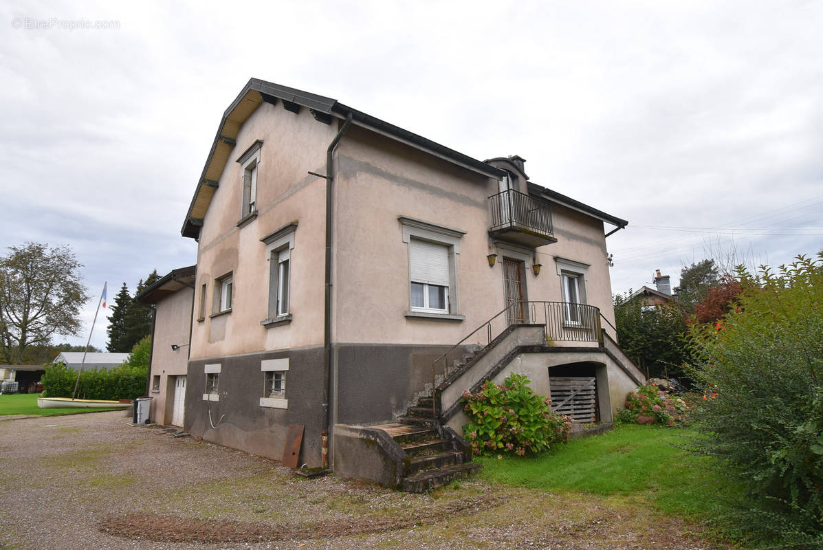 Maison à CORBENAY