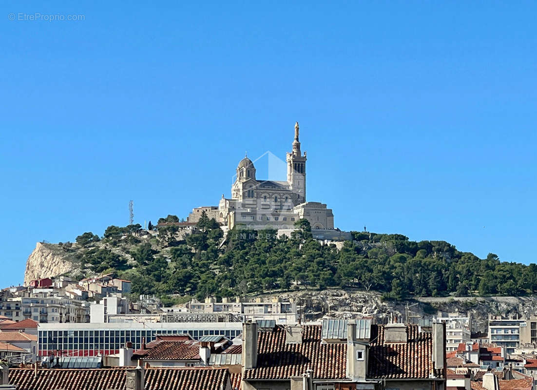 Appartement à MARSEILLE-6E