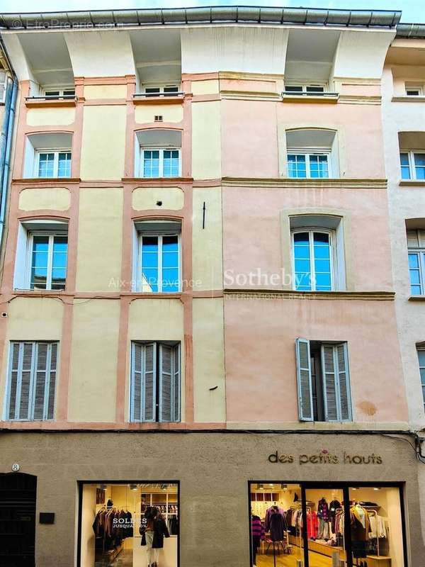 Appartement à AIX-EN-PROVENCE