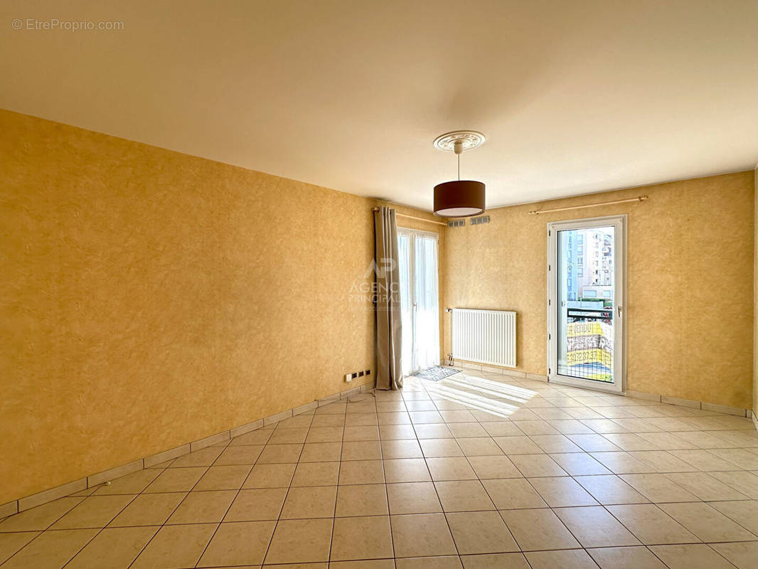 Appartement à ERMONT