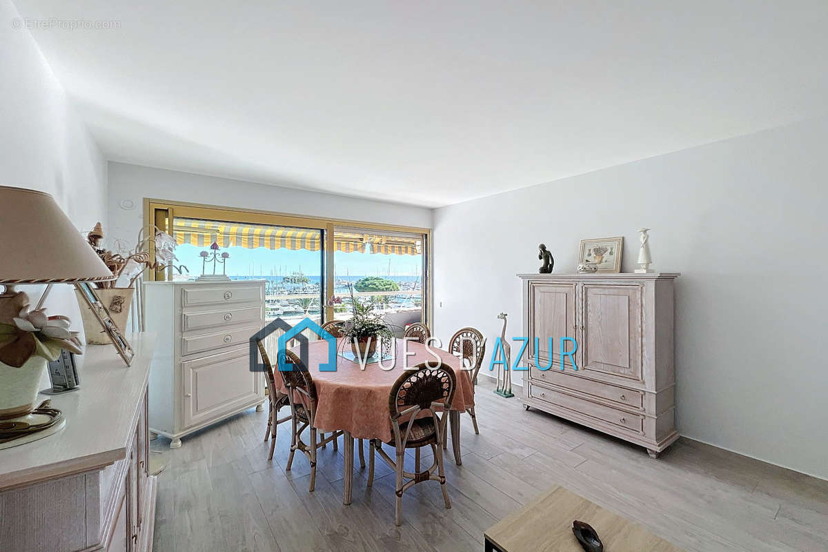 Appartement à VILLENEUVE-LOUBET