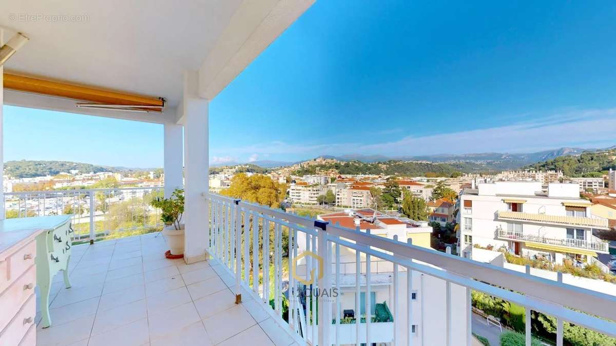 Appartement à CAGNES-SUR-MER