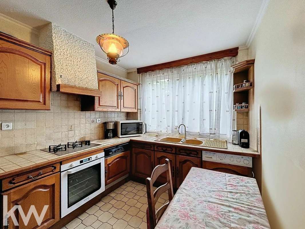 Appartement à LYON-9E