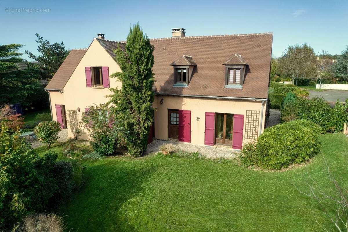 Maison à RAMBOUILLET