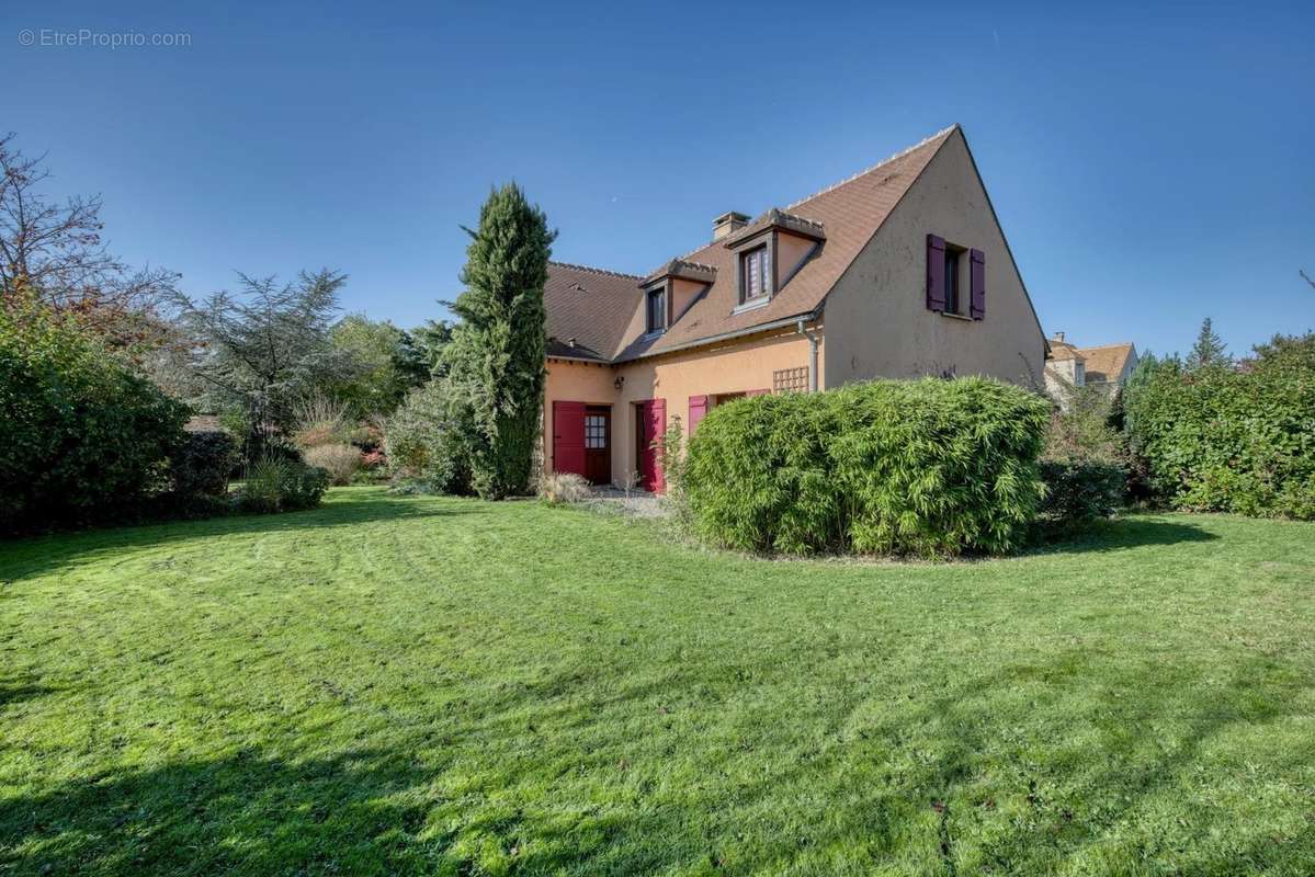 Maison à RAMBOUILLET