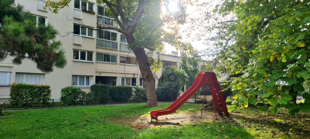 Appartement à BAGNEUX