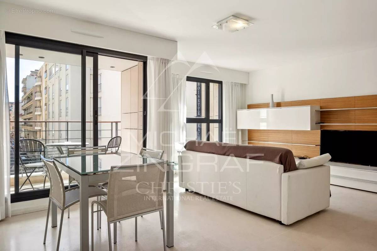 Appartement à CANNES