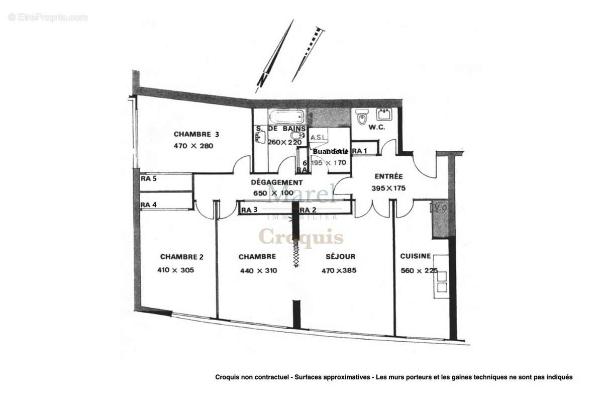 Appartement à COURBEVOIE