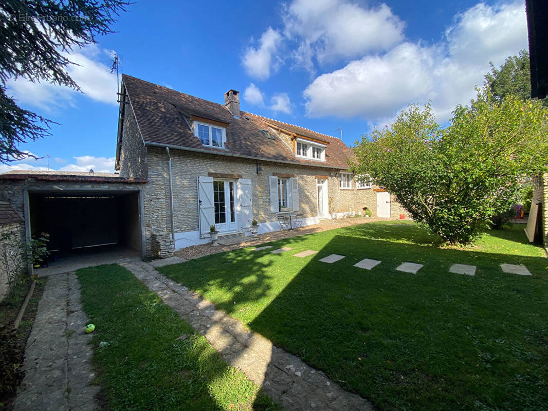 Maison à PACY-SUR-EURE