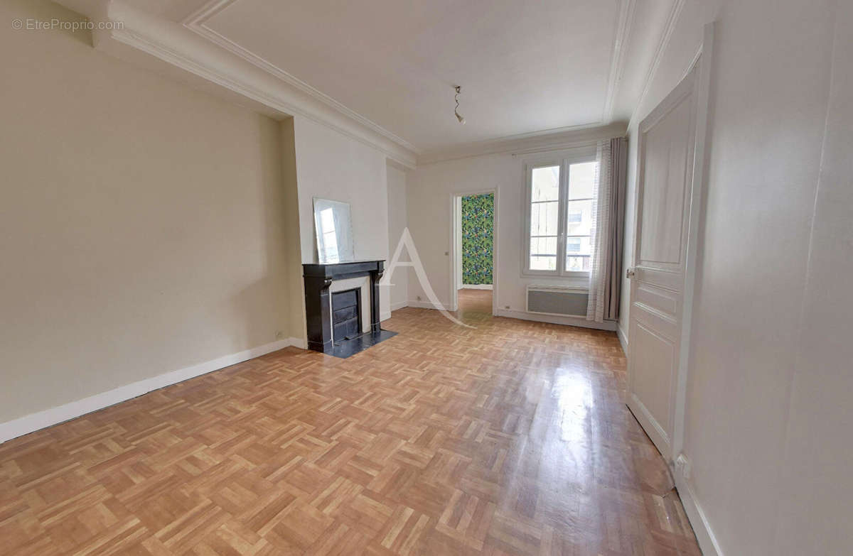 Appartement à NOGENT-SUR-MARNE