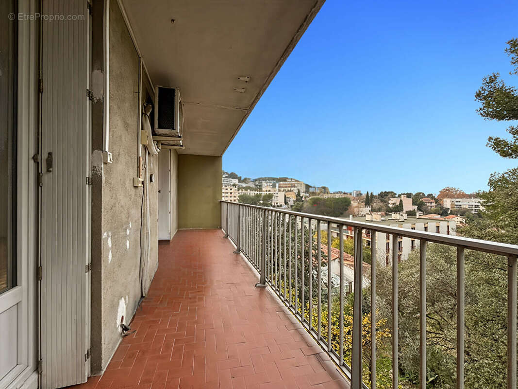 Appartement à MARSEILLE-13E