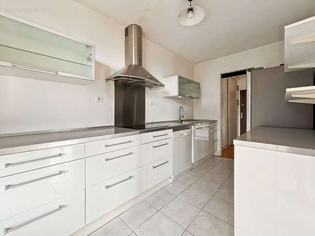 Appartement à MARSEILLE-13E