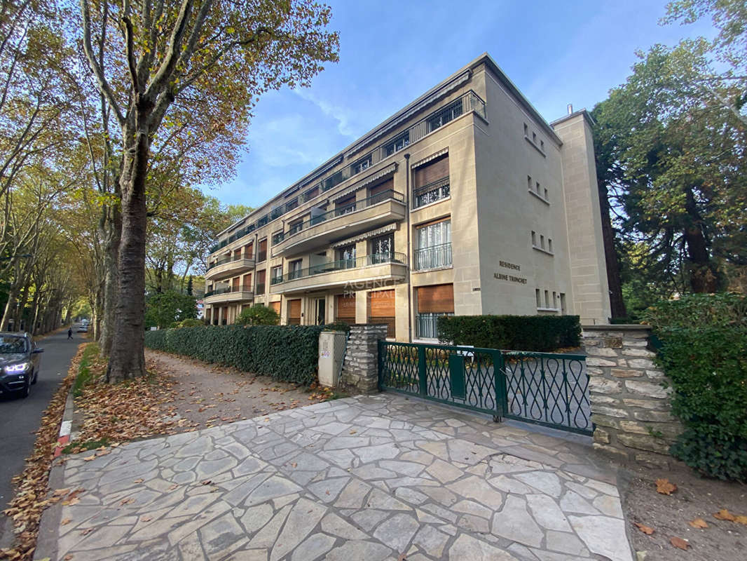 Appartement à MAISONS-LAFFITTE