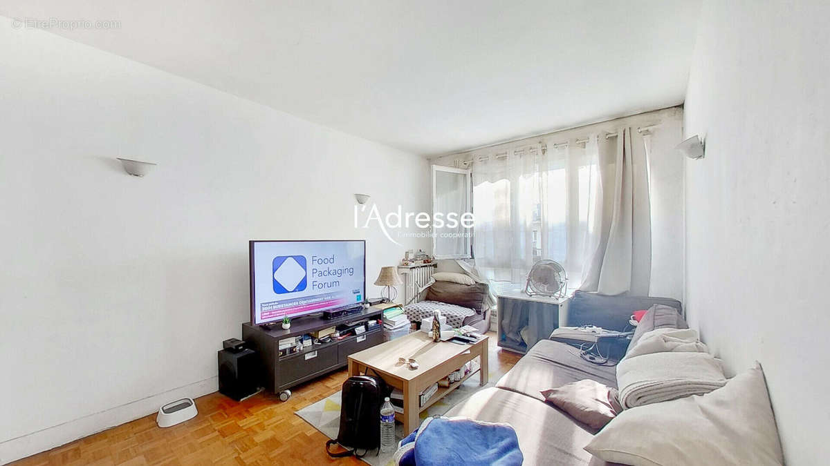 Appartement à PARIS-12E