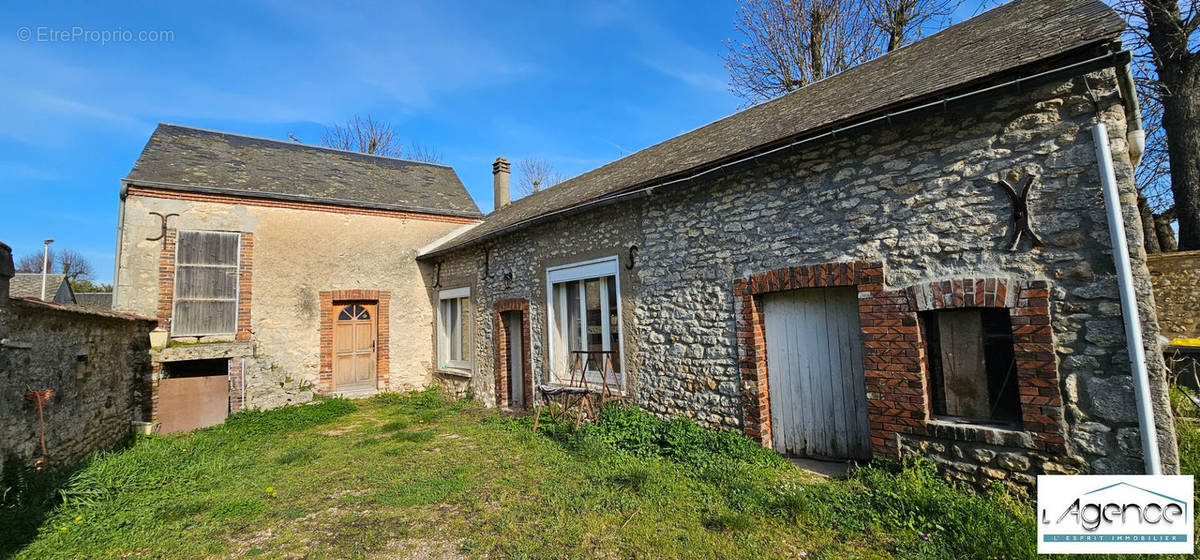 Maison à BONNEVAL