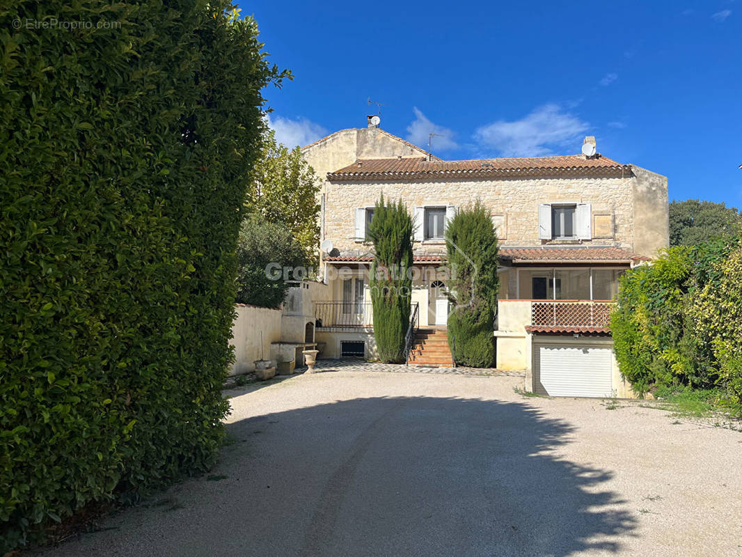 Maison à TARASCON