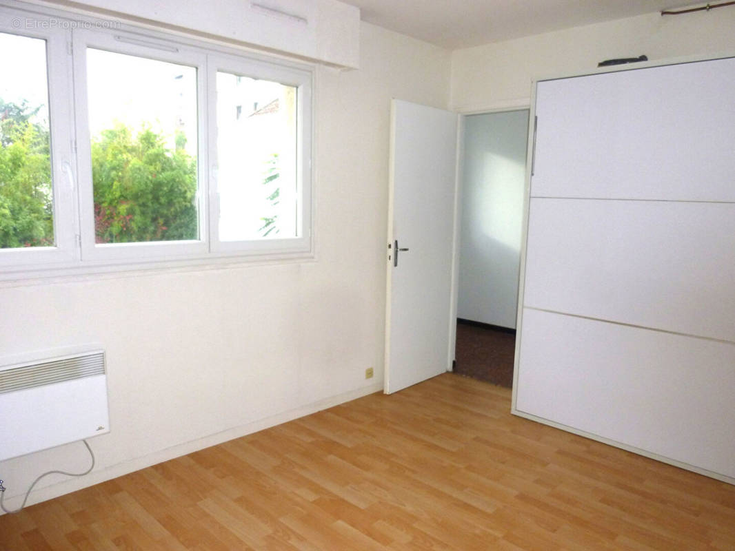 Appartement à MONTROUGE