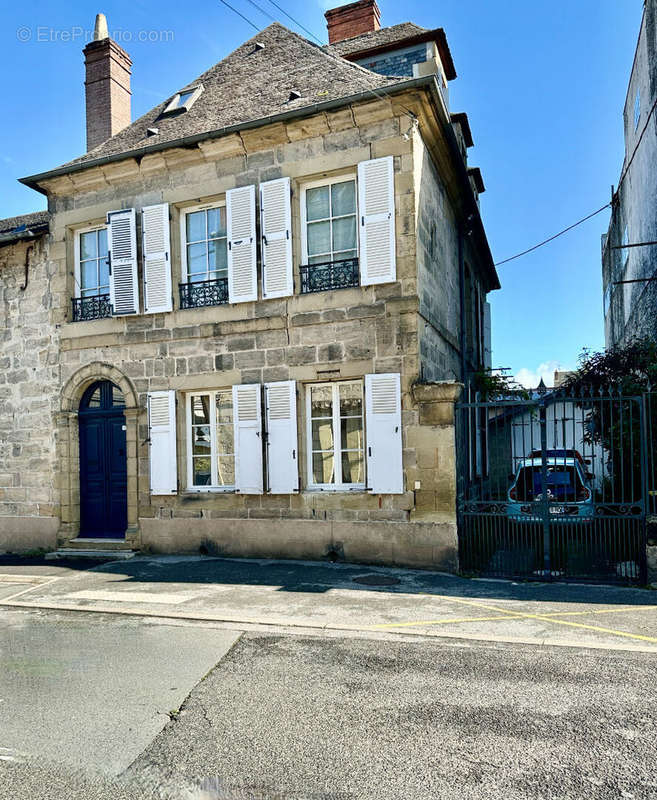 Maison à BRIVE-LA-GAILLARDE