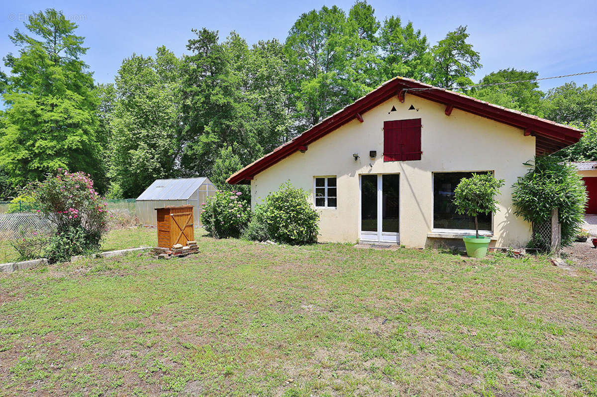 Maison à SOUSTONS