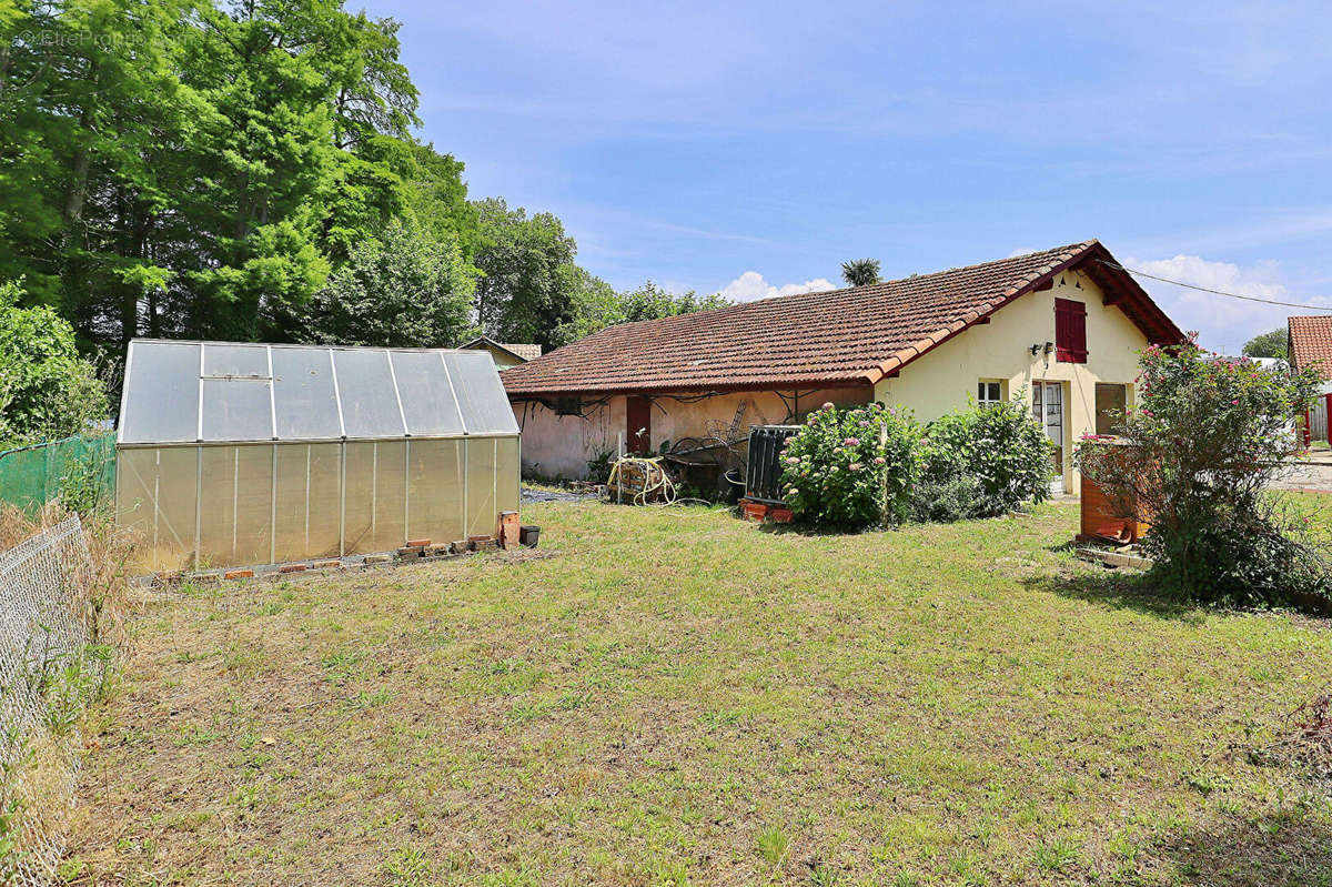 Maison à SOUSTONS