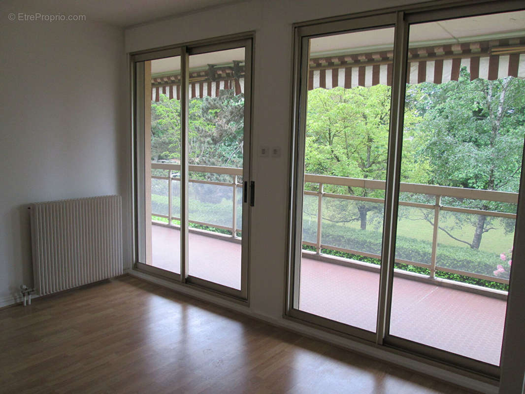 Appartement à SAINTE-FOY-LES-LYON