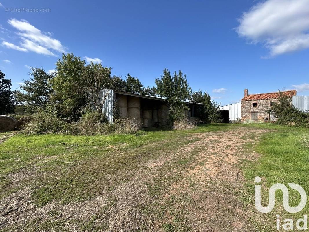 Photo 1 - Maison à ARGENTON-CHATEAU