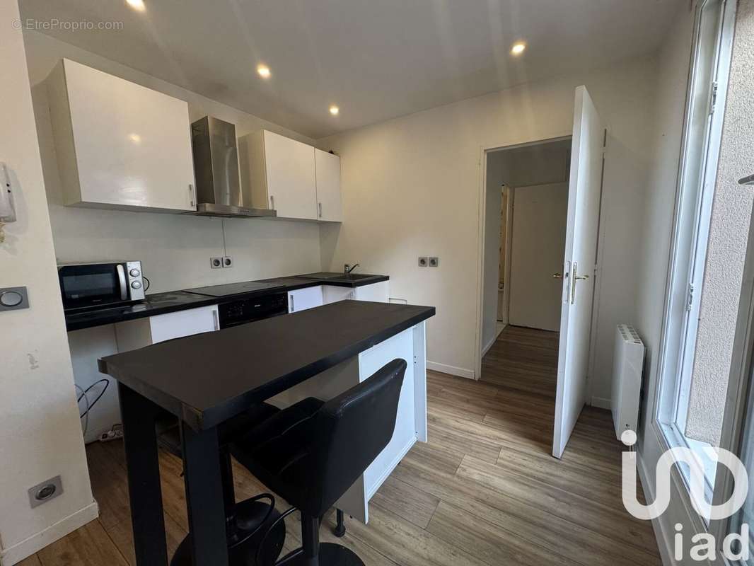 Photo 4 - Appartement à MOISSY-CRAMAYEL