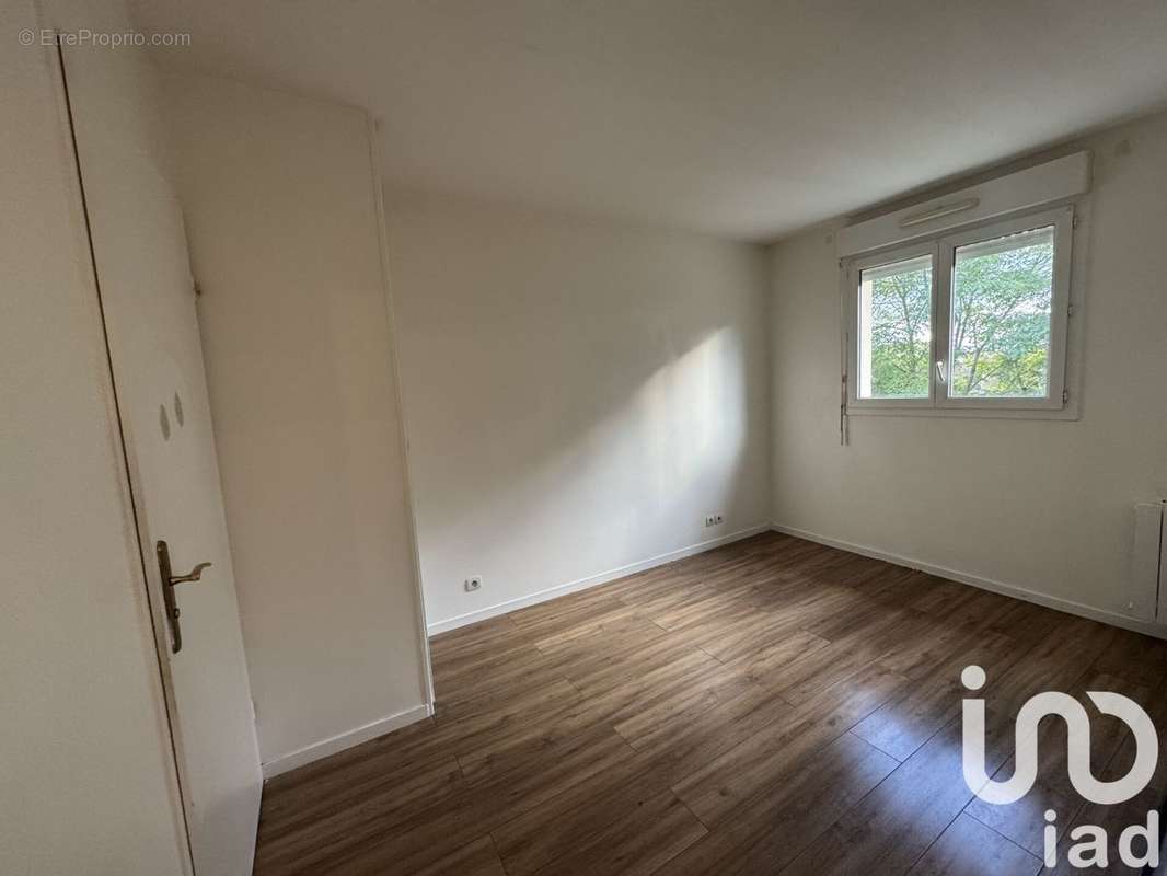 Photo 6 - Appartement à MOISSY-CRAMAYEL