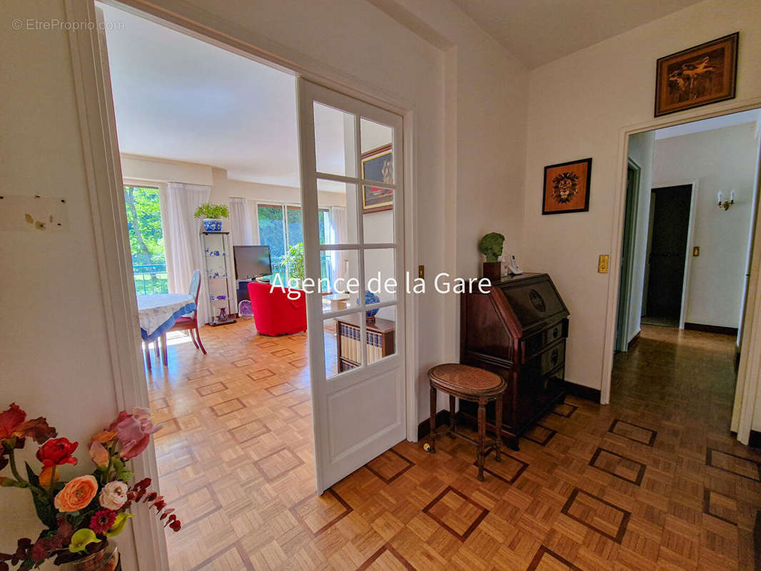 Appartement à MAISONS-LAFFITTE