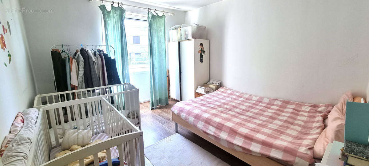 Appartement à HOUILLES