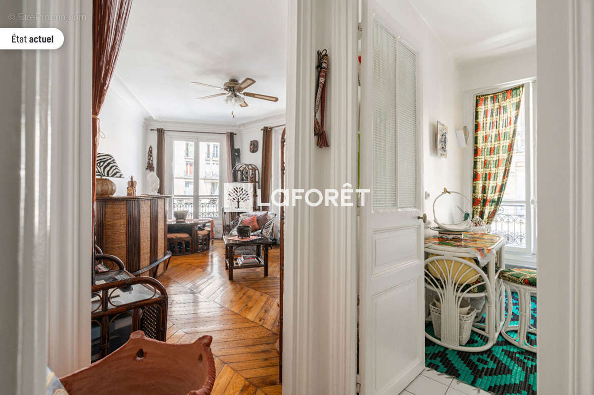 Appartement à PARIS-17E