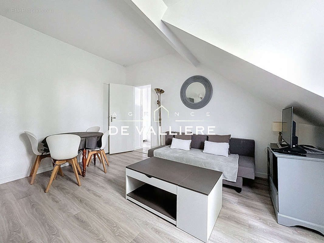 Appartement à RUEIL-MALMAISON