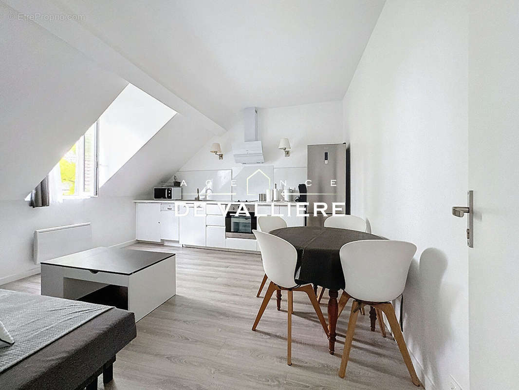 Appartement à RUEIL-MALMAISON