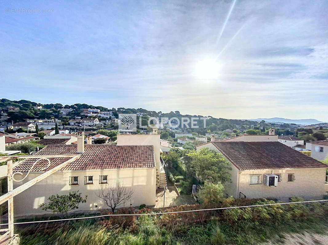 Appartement à LES PENNES-MIRABEAU