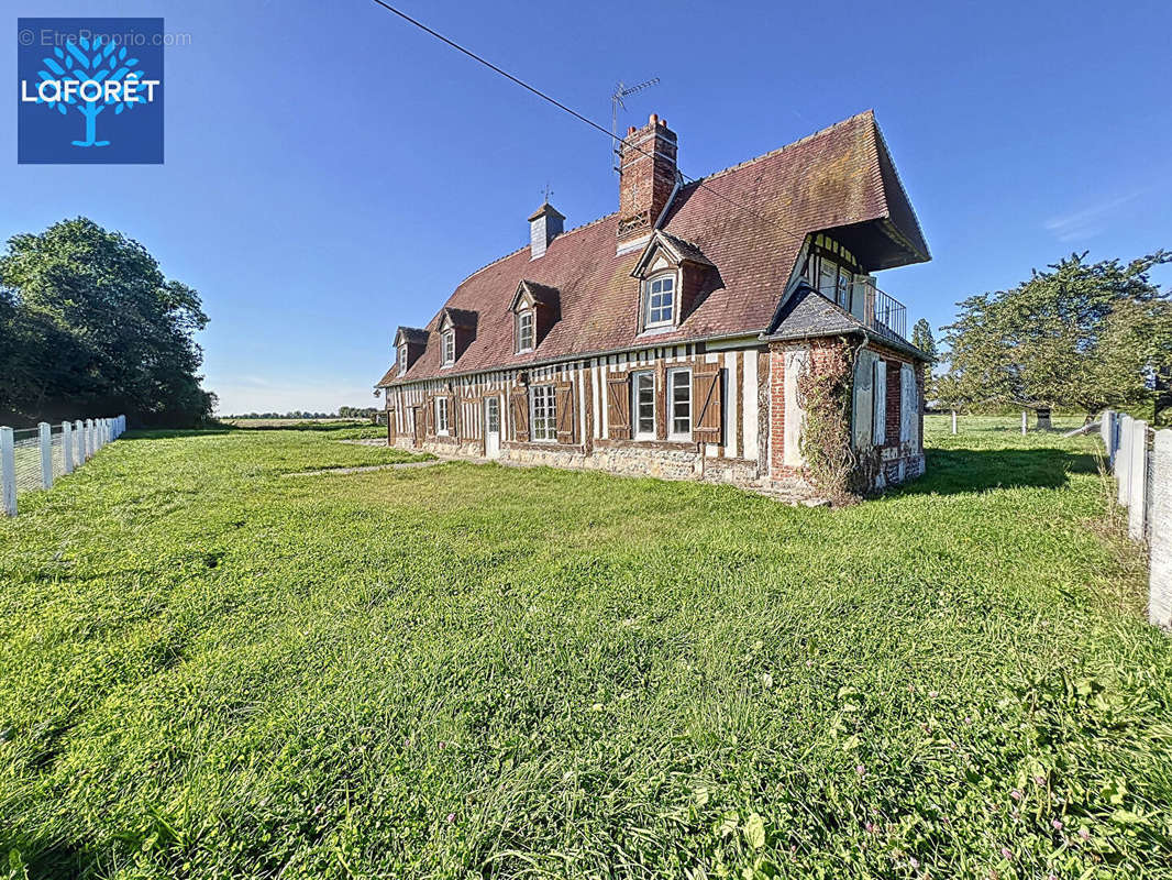 Maison à BERNAY