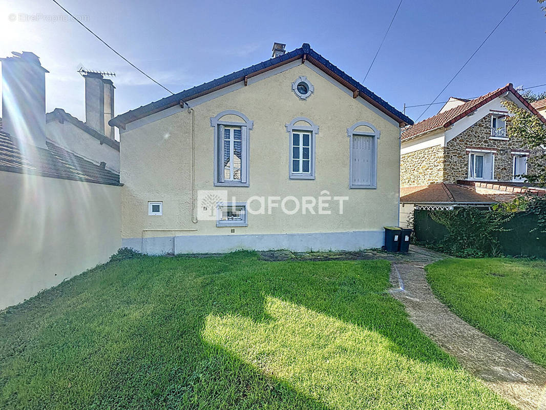 Maison à CHAMPIGNY-SUR-MARNE