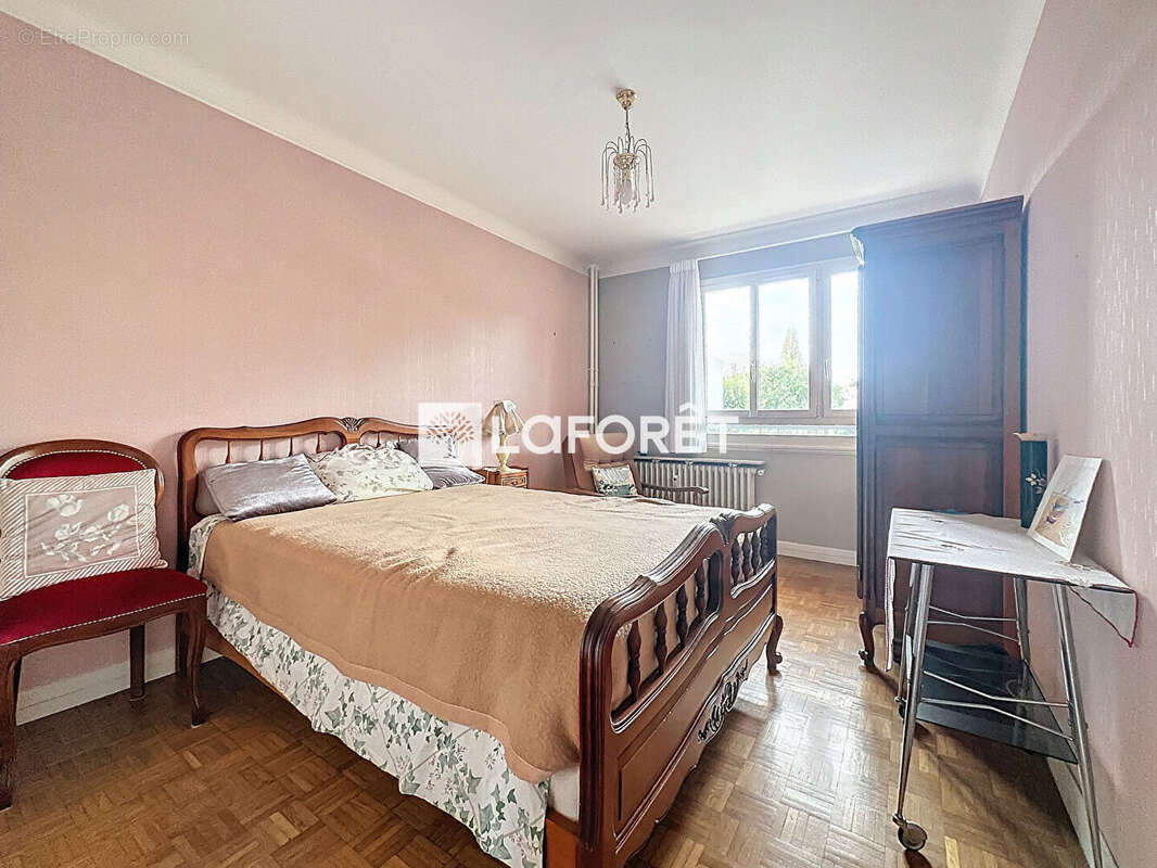 Appartement à CHAMPIGNY-SUR-MARNE