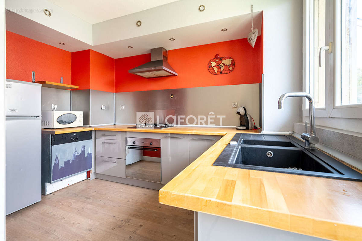 Appartement à MARSEILLE-8E