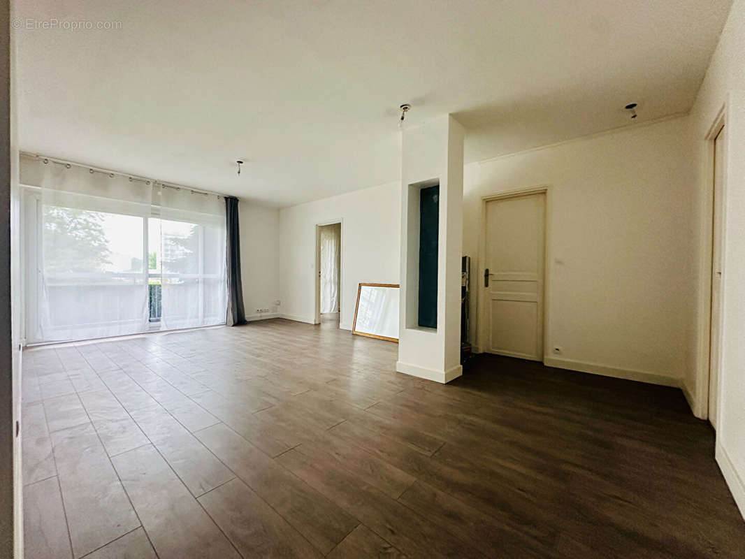 Appartement à VELIZY-VILLACOUBLAY