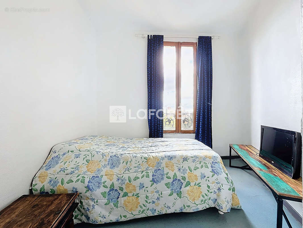 Appartement à LES LILAS