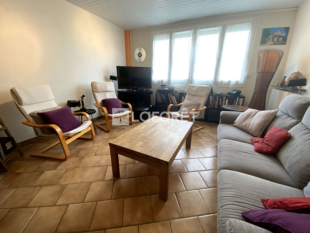 Appartement à ATHIS-MONS