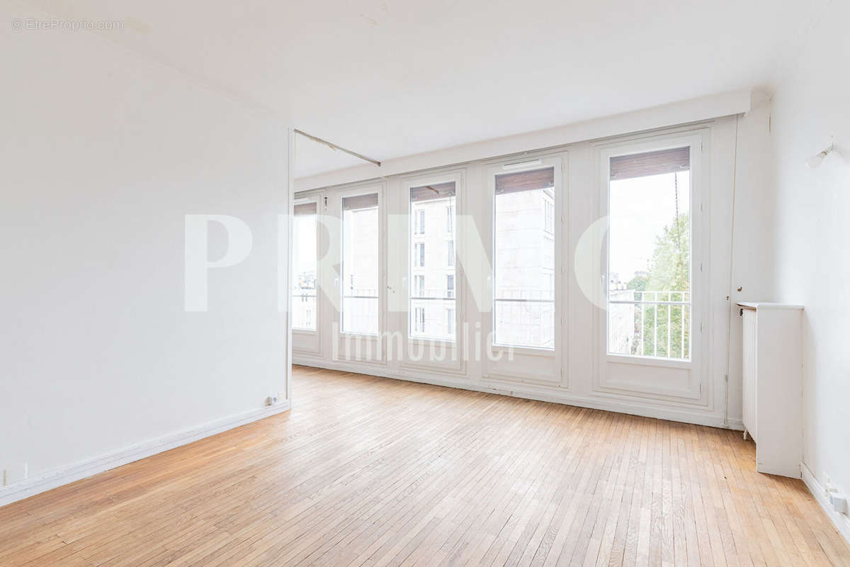 Appartement à MONTROUGE