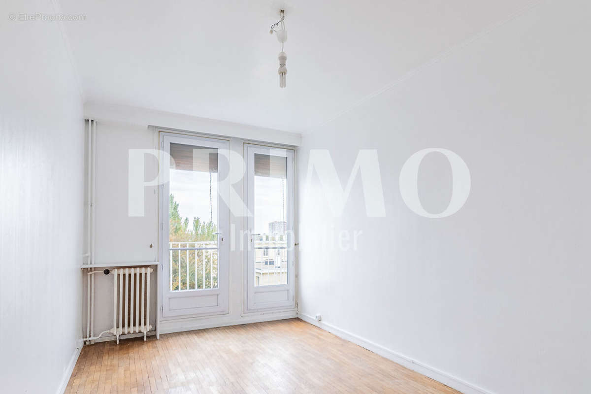 Appartement à MONTROUGE