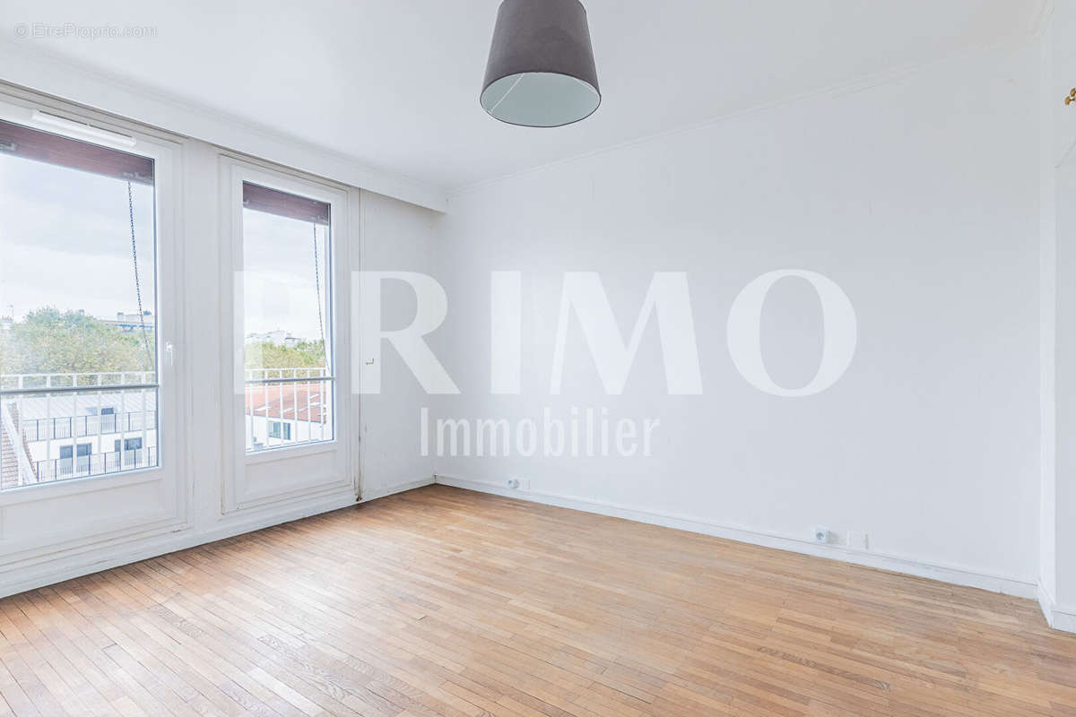 Appartement à MONTROUGE